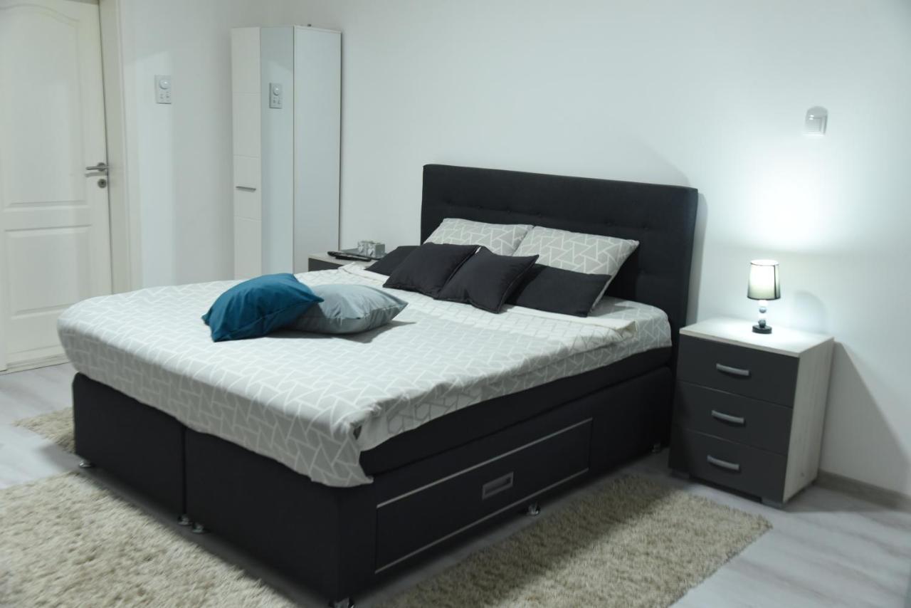 Apartmani Sofronic Loznica 2 Exterior foto